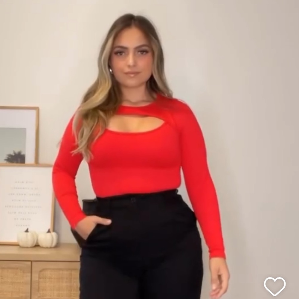 RIBBED SHAPING BODYSUIT